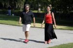 Haarzuilens 6 juni 2018
Opening expositie in kasteel de haar met oa Rene Mioch Annewil Blankers Renee Soutendijk en Willeke v Ammelrooij. Dirk Zeelenberg met zijn vrouw Suus en hun kinderen