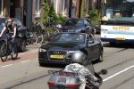 Amsterdam 29 mei 2018
Dirk Zeelenberg met kinderen in audi A5 cabrio.