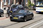 Amsterdam 29 mei 2018
Dirk Zeelenberg met kinderen in audi A5 cabrio.