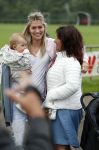 Beverwijk, 2 Juni 2018
Jaarlijks terugkerend voetbaltoernooi Rafael v d Vaart.
Estavana Polma en Jesslynn v d Vaart