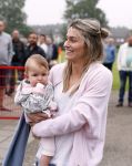 Beverwijk, 2 Juni 2018
Jaarlijks terugkerend voetbaltoernooi Rafael v d Vaart.
Estavana Polma en Jesslynn v d Vaart