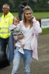 Beverwijk 2 juni 2018
Voetbaltournooi Rafael v d Vaart bij zijn oude club de Kennemers.
Zijn zoon Damian doet mee met zijn duitse Club Victoria. ( sponsor Meis interpreis)
Estavan Polman kwam met hun dochter Jesslynn . Ook Rafael zijn vader Ramone en moeder Lolita waren aanwezig.