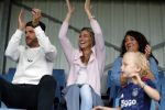 Beverwijk 2 juni 2018
Voetbaltournooi Rafael v d Vaart bij zijn oude club de Kennemers.
Zijn zoon Damian doet mee met zijn duitse Club Victoria. ( sponsor Meis interpreis)
Estavan Polman kwam met hun dochter Jesslynn . Ook Rafael zijn vader Ramone en moeder Lolita waren aanwezig.