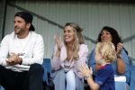 Beverwijk 2 juni 2018
Voetbaltournooi Rafael v d Vaart bij zijn oude club de Kennemers.
Zijn zoon Damian doet mee met zijn duitse Club Victoria. ( sponsor Meis interpreis)
Estavan Polman kwam met hun dochter Jesslynn . Ook Rafael zijn vader Ramone en moeder Lolita waren aanwezig.