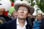 Hummelo 10 mei 2018
Onthulling standbeeld rockgroep Normaal met de bandleden Bennie Jolink, Ferdi Joly, Willem Terhorst en de partner van het overleden lid Jan Manschot