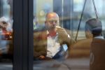 Amersfoort 8 juni 2018
Fred Teeven drinkt kopje koffie met een relatie bij de starbucks.