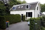 Muiderberg 30 mei 2018
Huis Freek de Jonge met zonnepanelen op het dak.