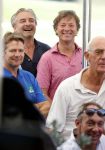 Eemnes 28 mei 2018
Golfwedstrijd ten bate van Warchild met oa Victor Reinier Toine v Peperstraten Mariska v Kolck en Frits Sissing. Kunstenaar Pim Smit maakt samen met victor Reinier een schilderij .