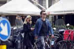 Amsterdam 10 april 2018
Gigi ravelli met haar man Roger Hodenius in Amsterdam zuid.