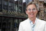 Amsterdam 24 mei 2018
Hans Cornelisse voor het Delamar theater.