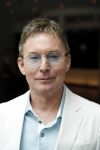 Amsterdam 24 mei 2018
Hans Cornelisse voor het Delamar theater.