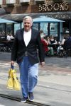 Amsterdam 26 mei 2018
Harry Mens doet boodschappen.