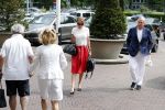 Amsterdam 28 mei 2018
Harry Mens met (goede) vriendin Aga op de pc hooftstraat en bij het hilton Hotel.