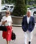 Amsterdam 28 mei 2018
Harry Mens met (goede) vriendin Aga op de pc hooftstraat en bij het hilton Hotel.