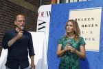 Amsterdam 7 juni 2018
Presentatie nieuwe boek Heleen v Royen in het college Hotel. Heleen met uitgever