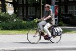 Amsterdam 11 mei 2018 
Ivo Niehe op zijn (dames)fiets