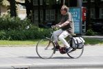 Amsterdam 11 mei 2018 
Ivo Niehe op zijn (dames)fiets