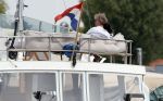 Amsterdam / Loosdrecht 12 mei 2018
Jeroen Pauw en zijn vriendin Zoe doen boodschappen in Amsterdam waarna ze naar hun boot in Loosdrecht rijden.