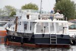 Amsterdam / Loosdrecht 12 mei 2018
Jeroen Pauw en zijn vriendin Zoe doen boodschappen in Amsterdam waarna ze naar hun boot in Loosdrecht rijden.