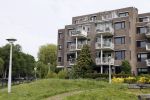 Amsterdam / Loosdrecht 12 mei 2018
Jeroen Pauw en zijn vriendin Zoe doen boodschappen in Amsterdam waarna ze naar hun boot in Loosdrecht rijden.