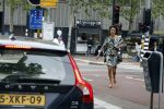 Amsterdam / Loosdrecht 12 mei 2018
Jeroen Pauw en zijn vriendin Zoe doen boodschappen in Amsterdam waarna ze naar hun boot in Loosdrecht rijden.