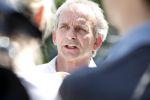Amsterdam 28 mei 2018
Rechtszaak Patricia Paay tegen Geen Stijl en Eendevanger. Patricia kwam met haar man Robbert Hinfelaar naar de rechtbank in Amsterdam. Johan Vlemmix was ook aanwezig.