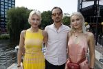 Amsterdam 7 juni 2018
Talkies terras award bij sushisamba in Amsterdam. Joseph Klibansky met vriendin en zus