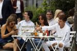 Amsterdam 9 juni 2018
Lil Kleine op terras met zijn vriendin Jaimy Vaes.