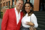 Utrecht 2 juni 2018
Gala van Wesley Sneijder in Hoptel v d Valk. Wesley kreeg een belangrijke onderscheiding van de gemeente Utrecht buit bhanden van Burgemeester Jan v Zanen. Yolanthe Sneijder Cabau v Kasbergen feliciteerde hem. Marcel Boekhoorn met zijn vriendin Rebecca Cabau