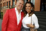 Utrecht 2 juni 2018
Gala van Wesley Sneijder in Hoptel v d Valk. Wesley kreeg een belangrijke onderscheiding van de gemeente Utrecht buit bhanden van Burgemeester Jan v Zanen. Yolanthe Sneijder Cabau v Kasbergen feliciteerde hem. Marcel Boekhoorn met zijn vriendin Rebecca Cabau
