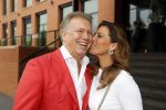 Utrecht 2 juni 2018
Gala van Wesley Sneijder in Hoptel v d Valk. Wesley kreeg een belangrijke onderscheiding van de gemeente Utrecht buit bhanden van Burgemeester Jan v Zanen. Yolanthe Sneijder Cabau v Kasbergen feliciteerde hem. Marcel Boekhoorn met zijn vriendin Rebecca Cabau