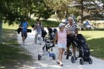 Eemnes 28 mei 2018
Golfwedstrijd ten bate van Warchild met oa Victor Reinier Toine v Peperstraten Mariska v Kolck en Frits Sissing. Kunstenaar Pim Smit maakt samen met victor Reinier een schilderij .