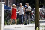 Amsterdam 6 juni 2018
Martin Garrix aan het winkelen met zijn vader en moeder (ouders)