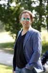 Eemnes 28 mei 2018
Golfwedstrijd ten bate van Warchild met oa Victor Reinier Toine v Peperstraten Mariska v Kolck en Frits Sissing. Kunstenaar Pim Smit maakt samen met victor Reinier een schilderij . Matthijs Albers