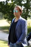 Eemnes 28 mei 2018
Golfwedstrijd ten bate van Warchild met oa Victor Reinier Toine v Peperstraten Mariska v Kolck en Frits Sissing. Kunstenaar Pim Smit maakt samen met victor Reinier een schilderij . Matthijs Albers