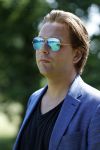 Eemnes 28 mei 2018
Golfwedstrijd ten bate van Warchild met oa Victor Reinier Toine v Peperstraten Mariska v Kolck en Frits Sissing. Kunstenaar Pim Smit maakt samen met victor Reinier een schilderij . Matthijs Albers