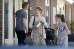 Maarssen  7 mei 2018
Noortje Herelaar (zwanger ) en Barry Atsma met zijn kinderen bij verloskundige