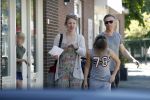 Maarssen  7 mei 2018
Noortje Herelaar (zwanger ) en Barry Atsma met zijn kinderen bij verloskundige