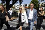 Amsterdam 28 mei 2018
Rechtszaak Patricia Paay tegen Eendevanger en Geen Stijl.nl in rechtbank van Amsterdam. Patricia kwam met haar man Robbert Hinfelaar.