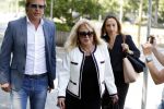 Amsterdam 28 mei 2018
Rechtszaak Patricia Paay tegen Geen Stijl en Eendevanger. Patricia kwam met haar man Robbert Hinfelaar naar de rechtbank in Amsterdam. Johan Vlemmix was ook aanwezig.