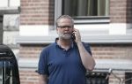 Amsterdam 25 mei 2018
Patrick Stoof bellend op straat.