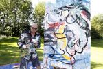 Eemnes 28 mei 2018
Golfwedstrijd ten bate van Warchild met oa Victor Reinier Toine v Peperstraten Mariska v Kolck en Frits Sissing. Kunstenaar Pim Smit maakt samen met victor Reinier een schilderij .