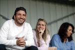 Beverwijk, 2 Juni 2018
Jaarlijks terugkerend voetbaltoernooi Rafael v d Vaart.
Rafael v d Vaart en Estavana Polman en Oma v d Vaart