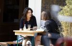 Amsterdam 24 mei 2018
Rifka Lodeizen op terras.