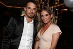 Utrecht 2 juni 2018
Gala van Wesley Sneijder in Hoptel v d Valk. Wesley kreeg een belangrijke onderscheiding van de gemeente Utrecht buit bhanden van Burgemeester Jan v Zanen. Yolanthe Sneijder Cabau v Kasbergen feliciteerde hem. Rodney Sneijder met zijn vriendin