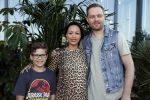 Amsterdam 5 juni 2018
Premiere Jurassic world in het amsterdam theater. Sonja Silva met man Pyke Pos en zoon