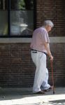 Amsterdam 5 juni 2018
Thomas Lepeltak wandelend op straat.