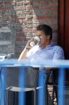 Amsterdam 29 mei 2018
Toine v Peperstraten drinkt koffietje bij starbucks.