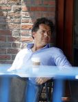 Amsterdam 29 mei 2018
Toine v Peperstraten drinkt koffietje bij starbucks.