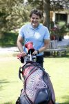Eemnes 28 mei 2018
Golfwedstrijd ten bate van Warchild met oa Victor Reinier Toine v Peperstraten Mariska v Kolck en Frits Sissing. Kunstenaar Pim Smit maakt samen met victor Reinier een schilderij .
